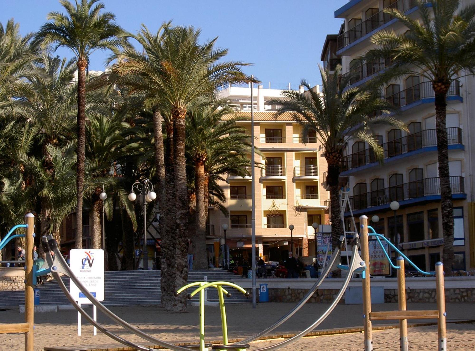 Aparthotel Milord'S Suites Benidorm Exterior foto